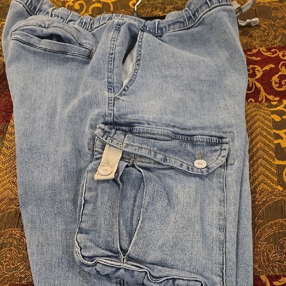 Sun + Stone Light Blue Relaxed Cargo Jeans - Picture 6 of 7